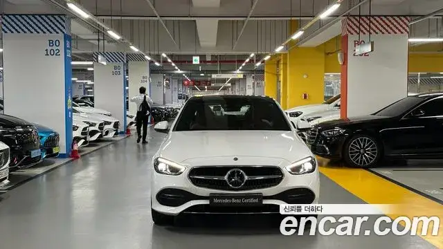 Mercedes-Benz C-Class, 2026