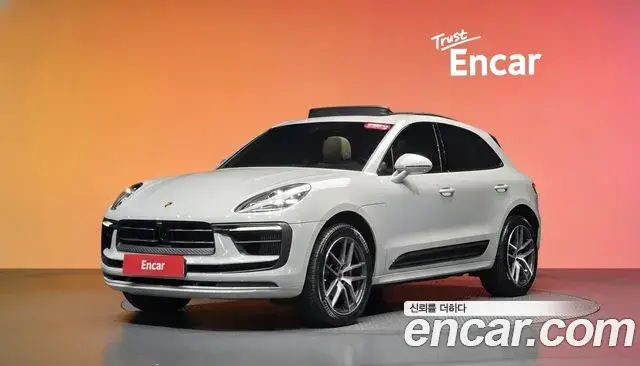 Porsche Macan, 2023
