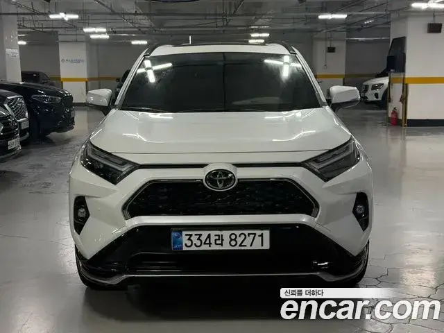 Toyota RAV4, 2025