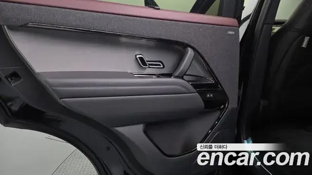 Land Rover Range Rover Sport, 2025