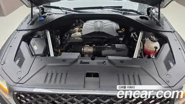 Genesis GV70, 2022