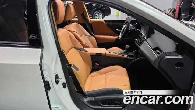 Lexus ES300h, 2026