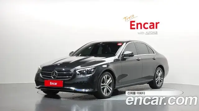 Mercedes-Benz E-Class, 2022