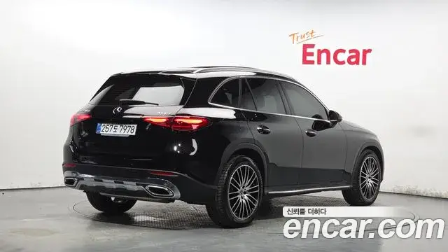 Mercedes-Benz GLC-Class, 2025