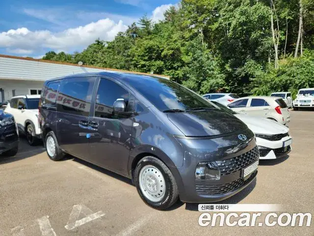 Hyundai Staria, 2022