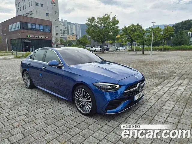 Mercedes-Benz C-Class, 2022