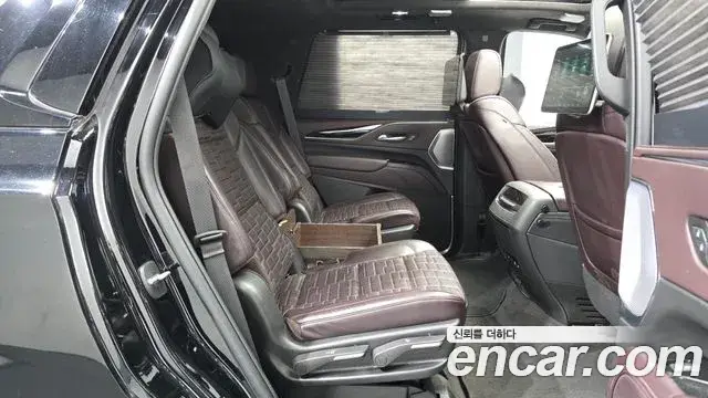 Cadillac Escalade, 2022