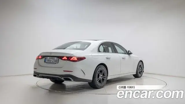 Mercedes-Benz E-Class, 2026