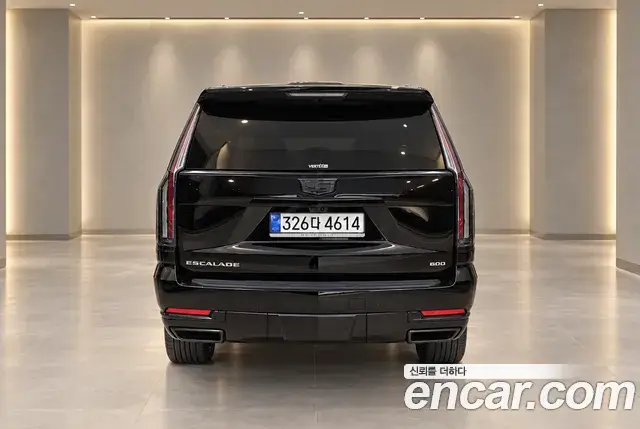 Cadillac Escalade, 2025