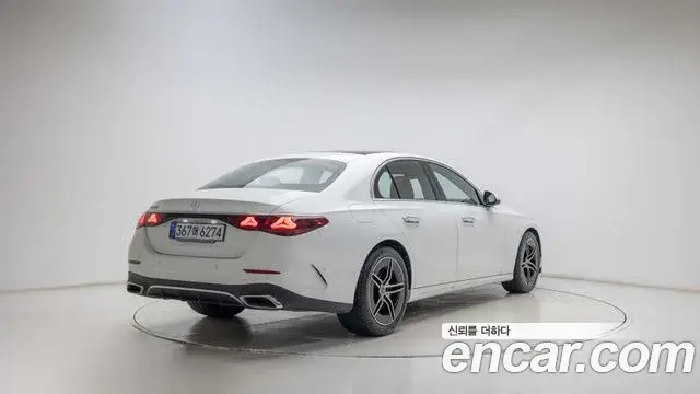 Mercedes-Benz E-Class, 2026