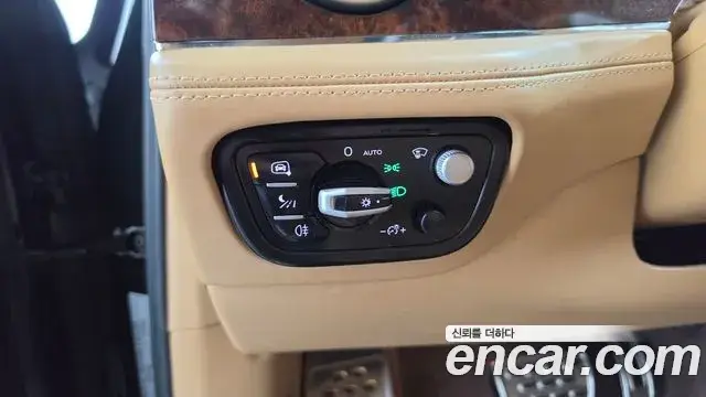 Bentley Bentayga, 2018