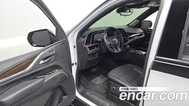 Cadillac Escalade, 2024