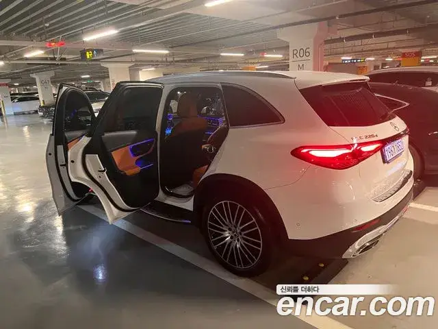 Mercedes-Benz GLC-Class, 2023