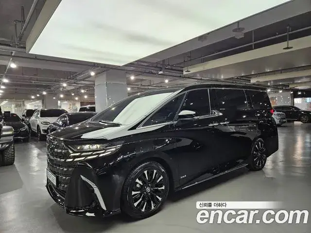 Toyota Alphard, 2025
