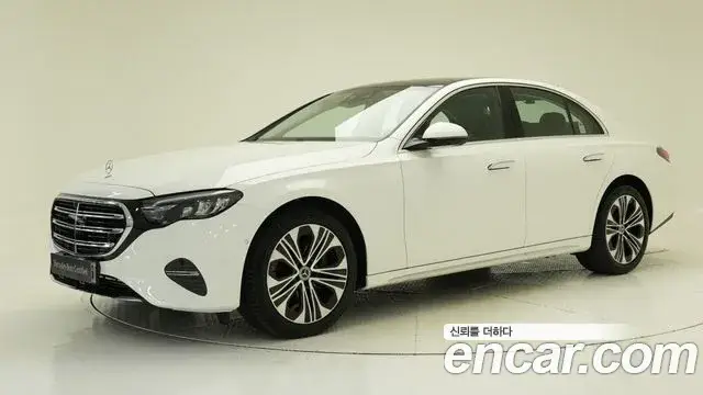 Mercedes-Benz E-Class, 2026