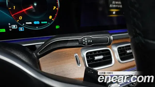 Mercedes-Benz GLE-Class, 2021