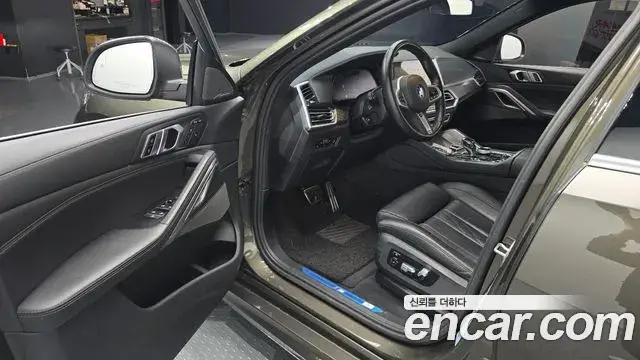 BMW X6, 2022