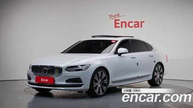 Volvo S90, 2022