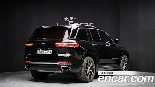 Jeep Grand Cherokee, 2023