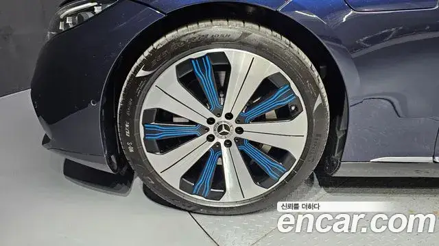 Mercedes-Benz EQS, 2022