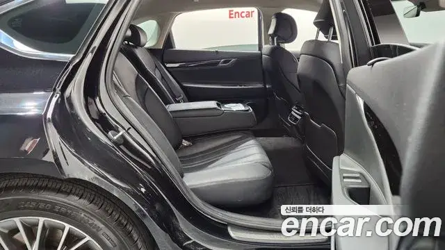 Genesis G80, 2021