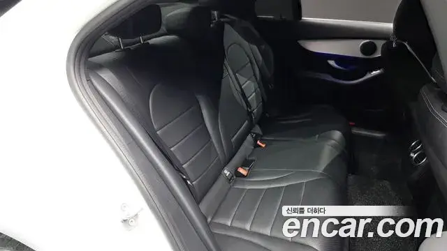 Mercedes-Benz C-Class, 2021