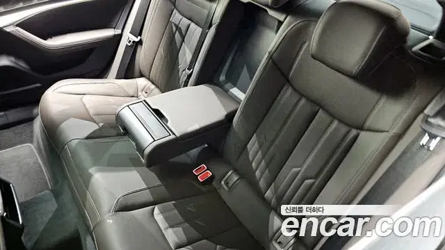 Audi A7, 2025