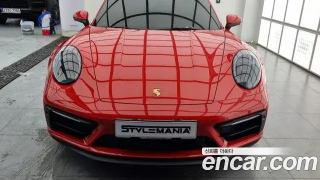 Porsche 911, 2024