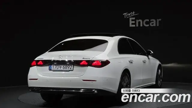 Mercedes-Benz E-Class, 2024