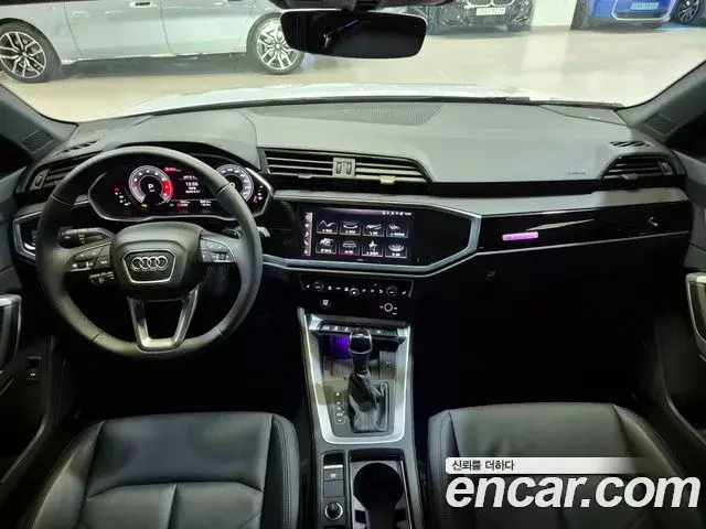 Audi Q3, 2025