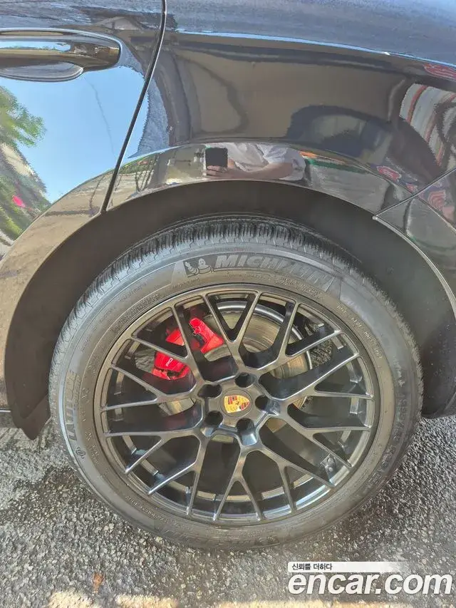 Porsche Macan, 2018