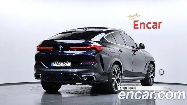 BMW X6, 2022