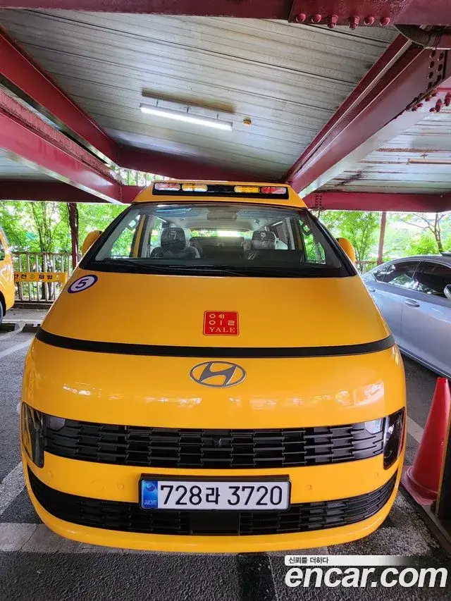 Hyundai Staria, 2026