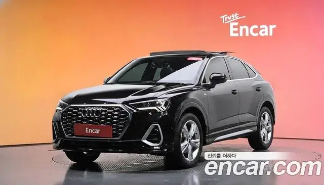 Audi Q3, 2022