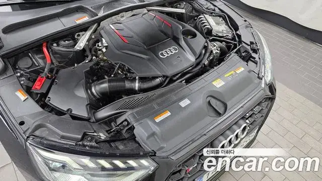 Audi S4, 2022