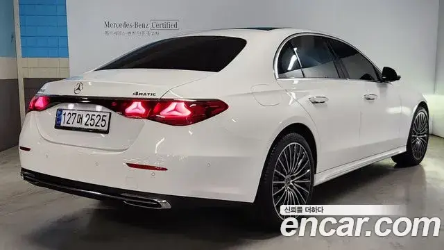 Mercedes-Benz E-Class, 2024