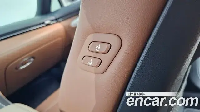 Genesis GV70, 2024