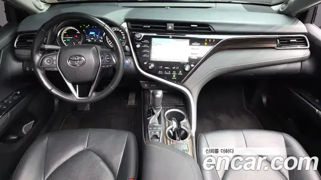 Toyota Camry, 2018