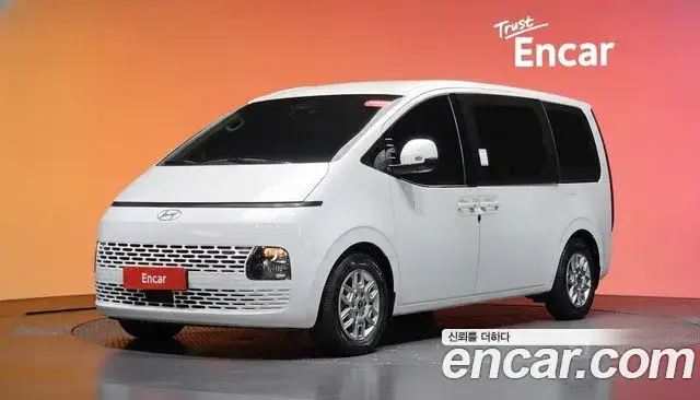 Hyundai Staria, 2024