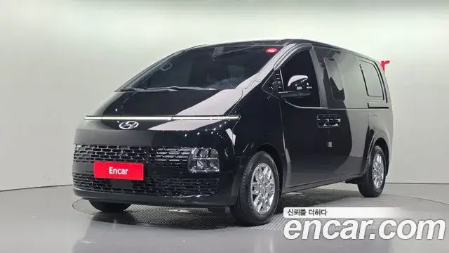 Hyundai Staria, 2023