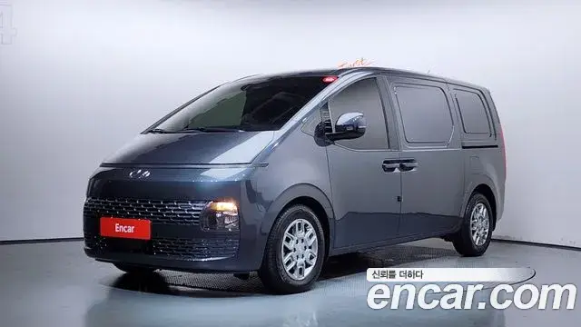 Hyundai Staria, 2021