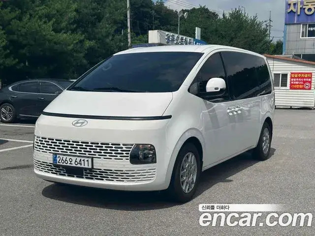 Hyundai Staria, 2025