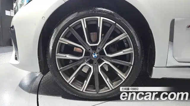 BMW 7 Series, 2021