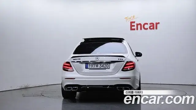 Mercedes-Benz E-Class, 2019