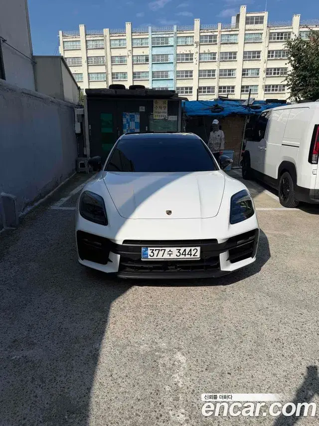 Porsche Panamera, 2025