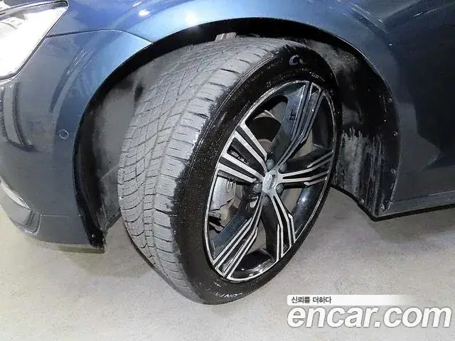Volvo S60, 2021