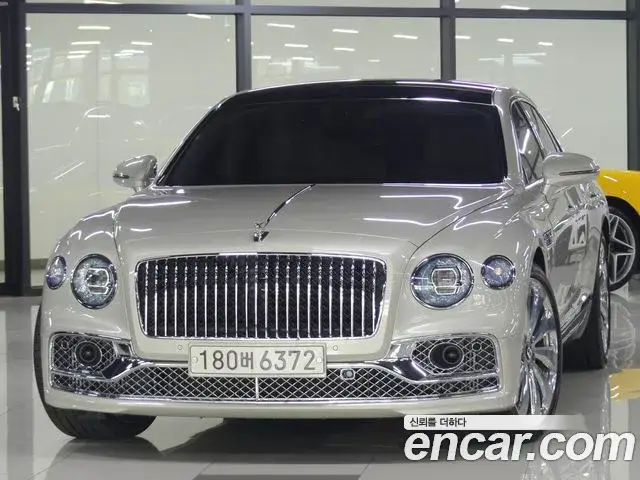 Bentley Flying Spur, 2021