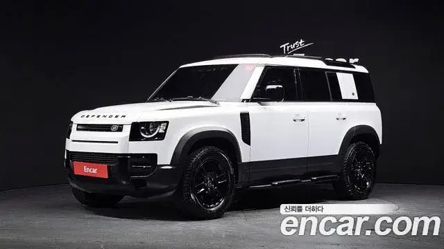 Land Rover Defender, 2021