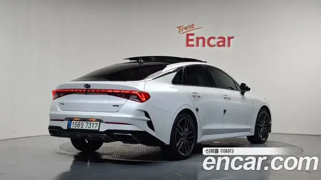 Kia K5, 2021