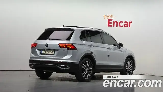 Volkswagen Tiguan, 2022